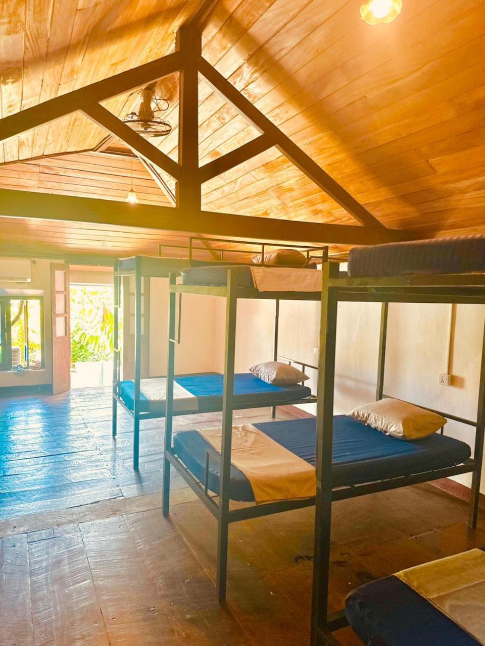 Happy Bunk Hostel Weligama Exteriér fotografie
